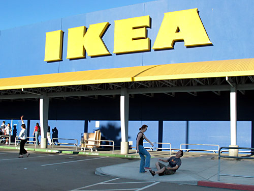 you can click the picture to move forward. until you get to the end.